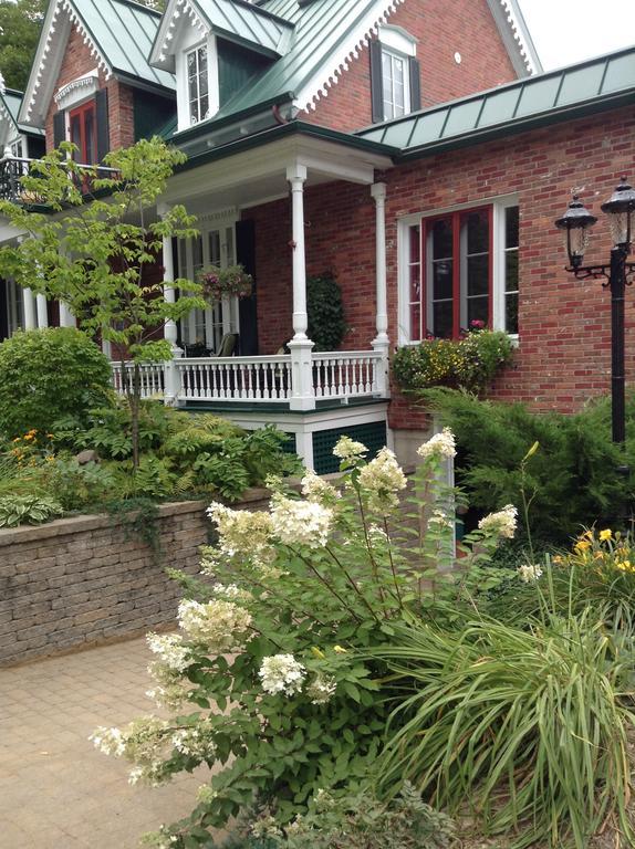 La Belle Aux Berges Bed & Breakfast Saint-Denis-sur-Richelieu Exterior photo